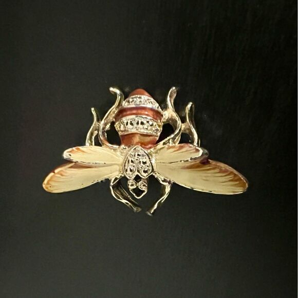 VTG Gold atone Yellow Brown Enamel Fly Bee Pin Brooch - Picture 2 of 3